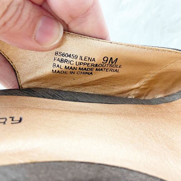 2/$30 CL by Laundry 9 M Womens Brown Ilena Slingback Flower Peep Toe Cork Wedges - Picture 9 of 12
